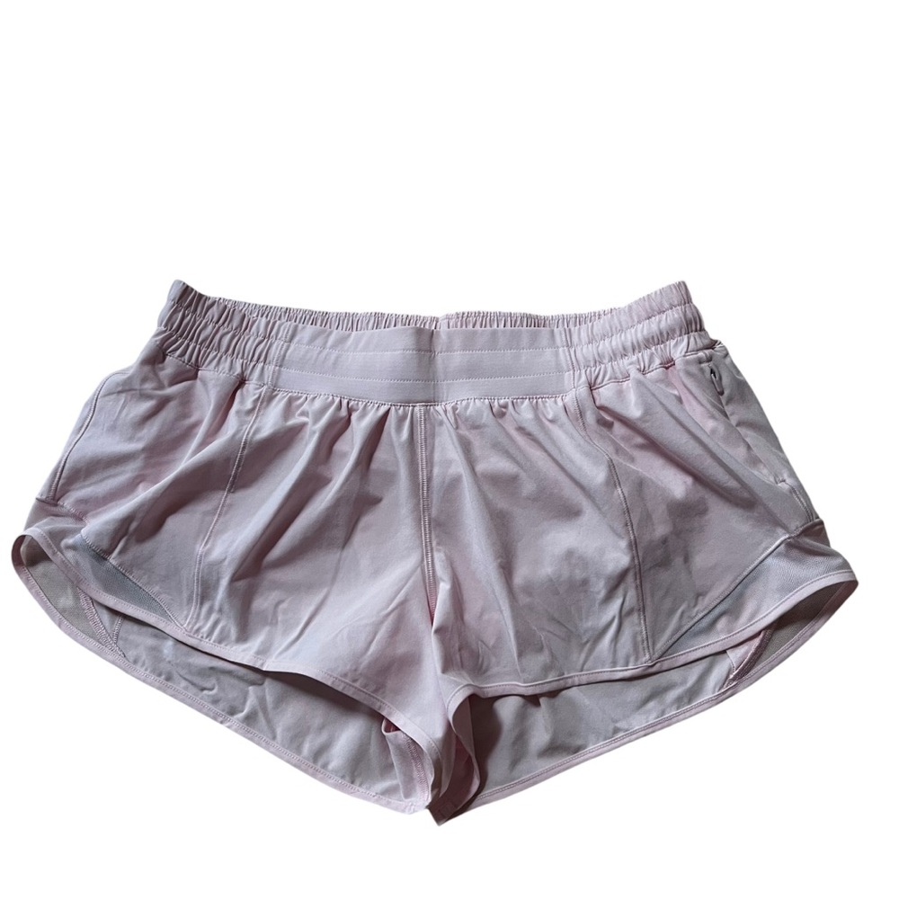 Lululemon Hotty Hot Shorts 2.5" Strawberry Milkshake Pink Size 10 New with tags